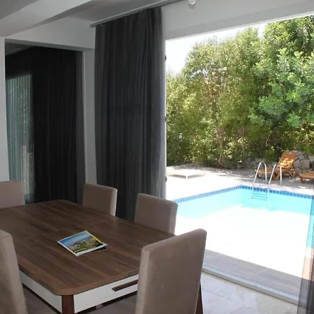Tranquillity - In Beautiful Bellapais Vilă *